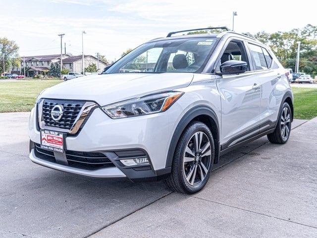 Used 2020 Nissan Kicks SR with VIN 3N1CP5DVXLL497953 for sale in Ottawa, IL