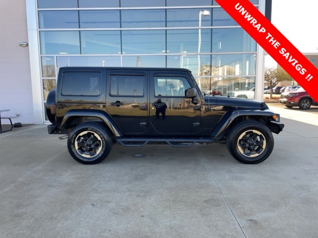 Used 2014 Jeep Wrangler Unlimited Sahara SUV