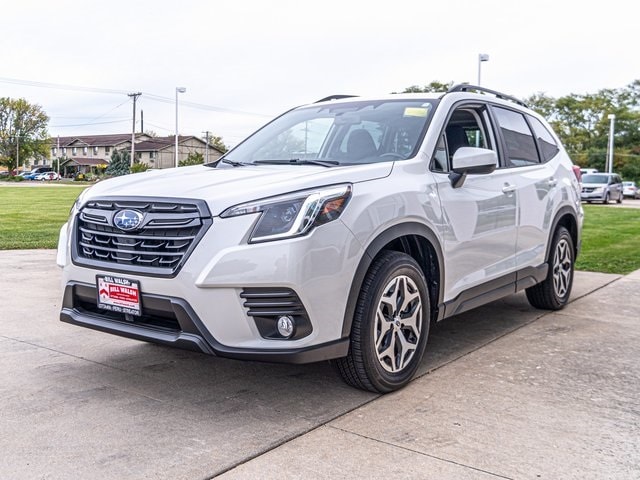 Used 2023 Subaru Forester Premium with VIN JF2SKADC3PH435931 for sale in Ottawa, IL