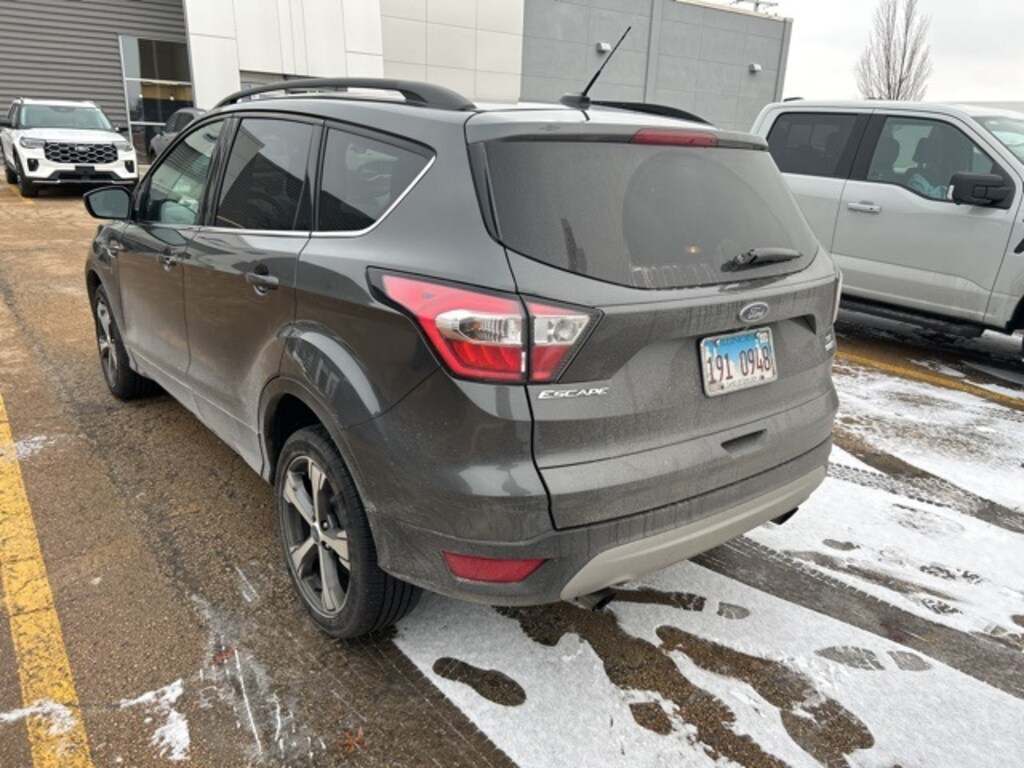Used 2017 Ford Escape SE SUV