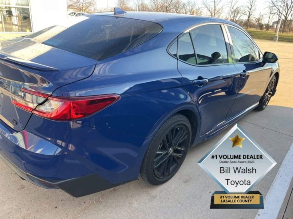 Used 2025 Toyota Camry SE Sedan