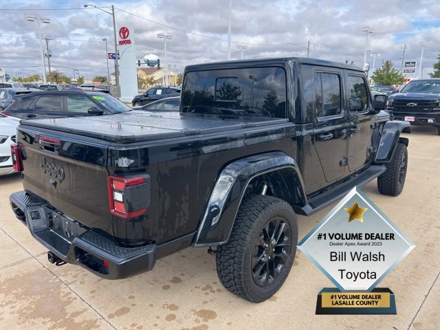 2022 Jeep Gladiator Overland photo 3