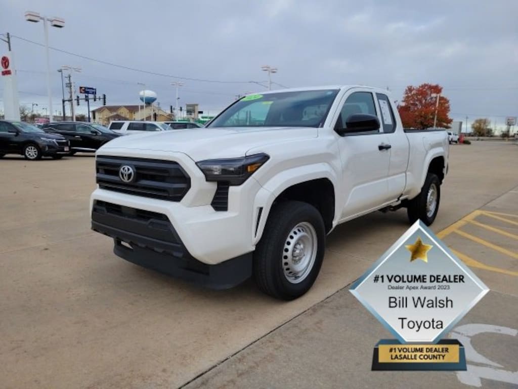 Used 2024 Toyota Tacoma SR Truck XtraCab