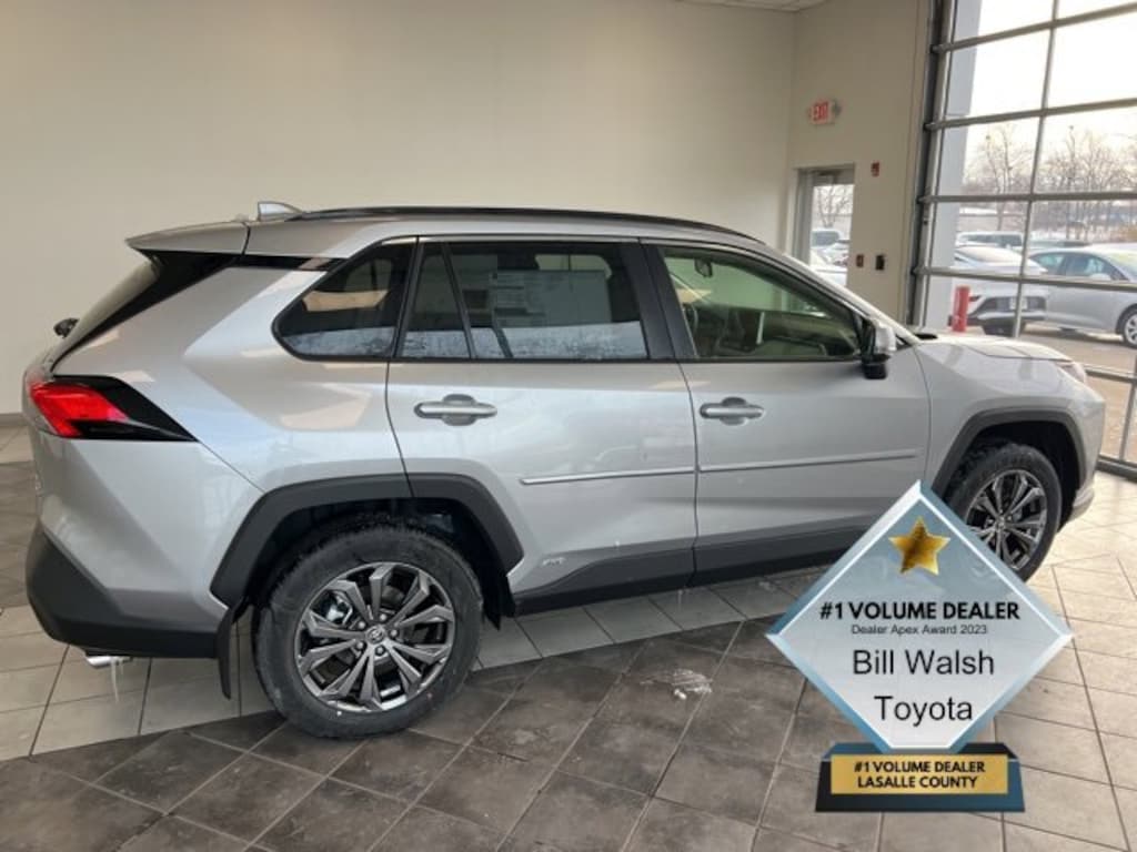 New 2025 Toyota RAV4 Hybrid XLE Premium XLE PREM AWD SUV