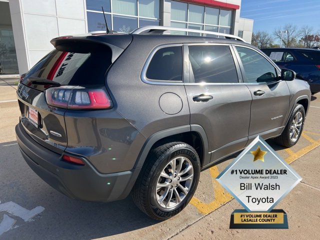2019 Jeep Cherokee Latitude photo 2