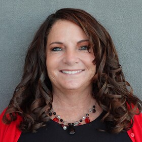 Staff member Kimberly Bohler from ID_ecdfae409659
