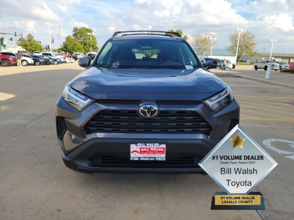 New 2025 Toyota RAV4 XLE XLE AWD SUV