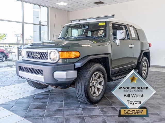 Used 2014 Toyota FJ Cruiser Base with VIN JTEBU4BF8EK190501 for sale in Ottawa, IL