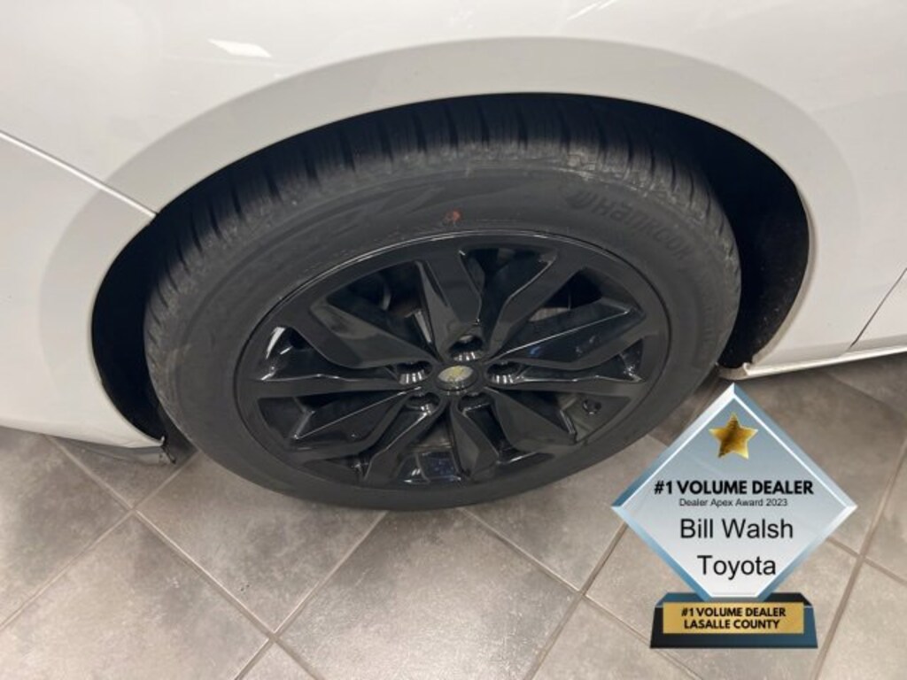 Used 2017 Chevrolet Impala LT w/1LT Sedan