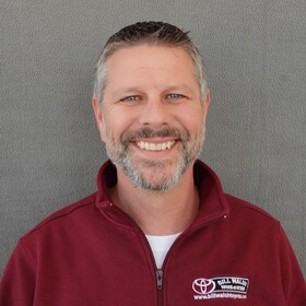 Staff member Mike Serno from ID_802726cd36a4