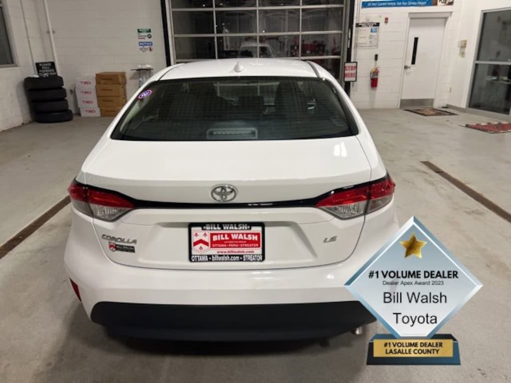 Used 2024 Toyota Corolla LE Sedan