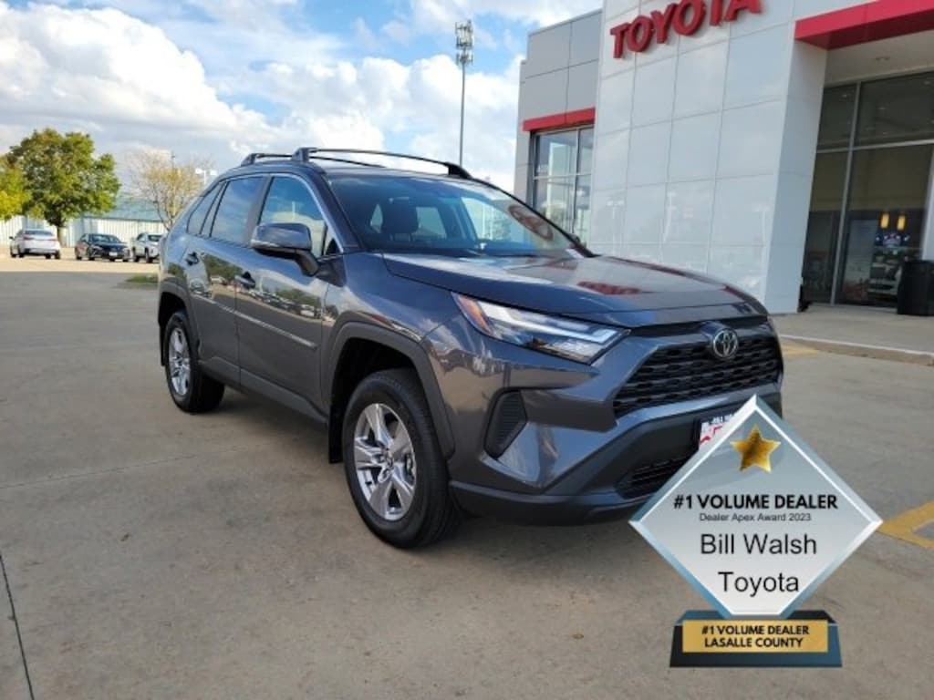 New 2025 Toyota RAV4 XLE XLE AWD SUV