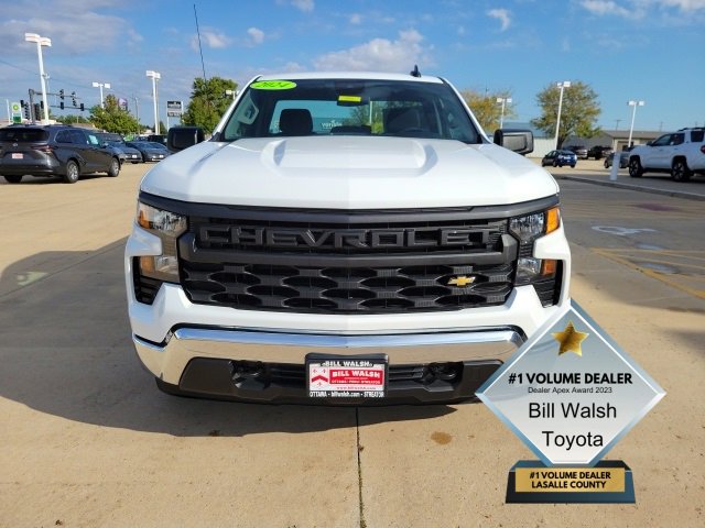 2024 Chevrolet Silverado 1500 Work Truck photo 3