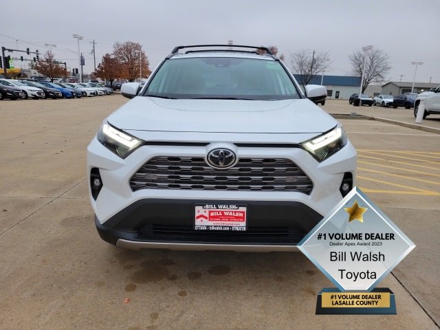 2025 Toyota RAV4 Limited photo 4