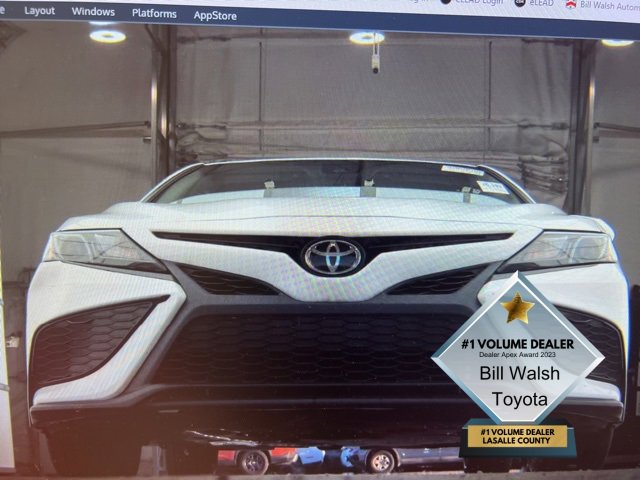 2024 Toyota Camry SE photo 3