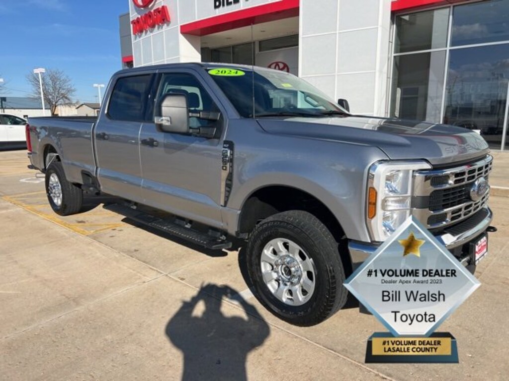 Used 2024 Ford F-250  Truck Crew Cab