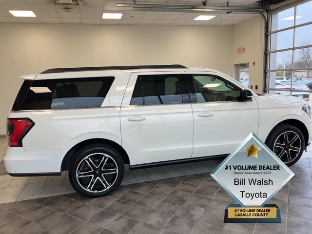 2021 Ford Expedition MAX Limited photo 3