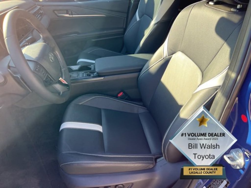 Used 2025 Toyota Camry SE Sedan