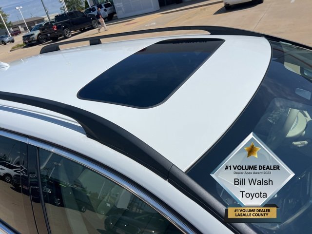 Used 2013 Volvo XC70 T6 with VIN YV4902BZ7D1162364 for sale in Ottawa, IL