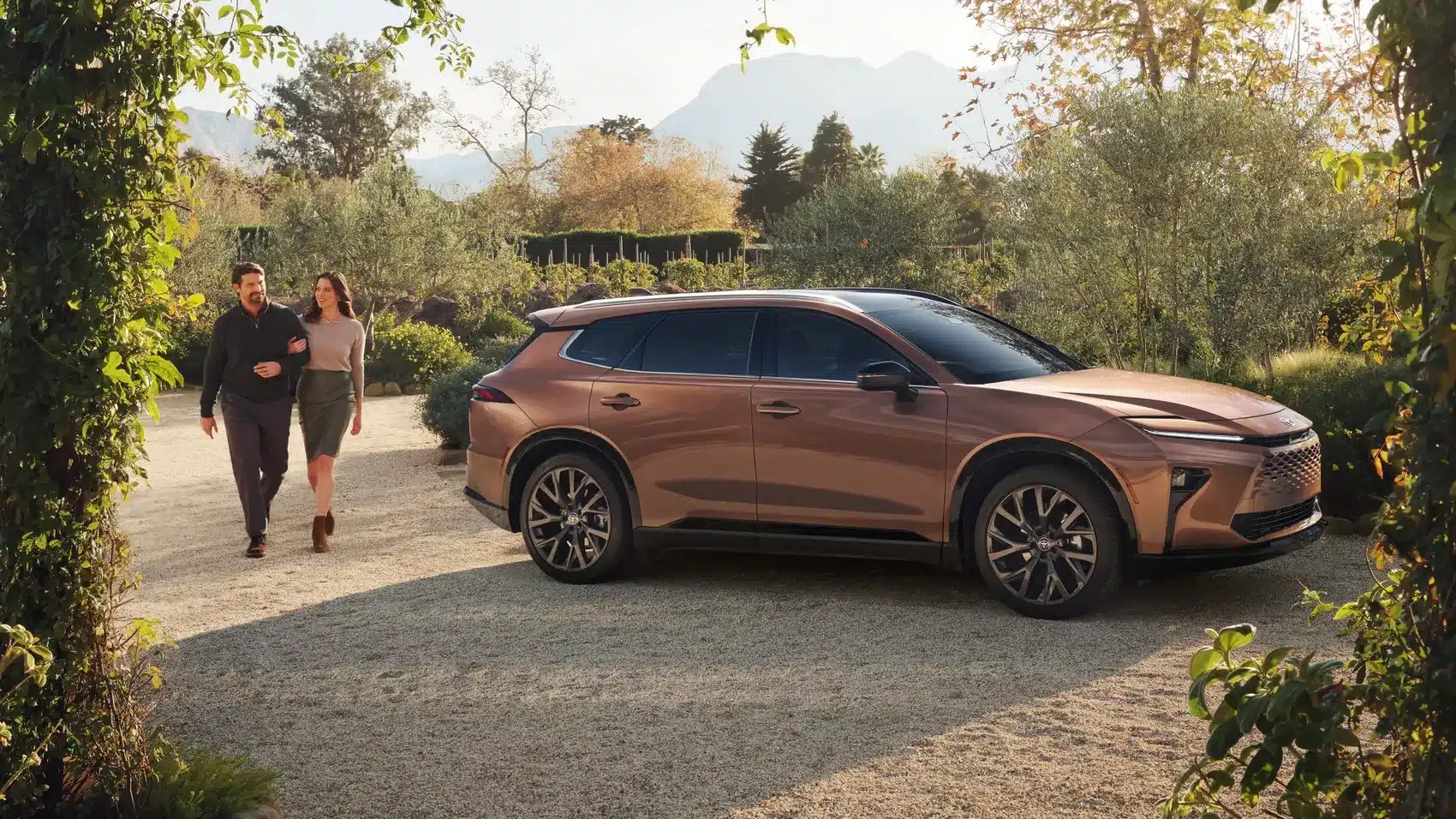 2025 Toyota Crown Signia At Bill Walsh Toyota