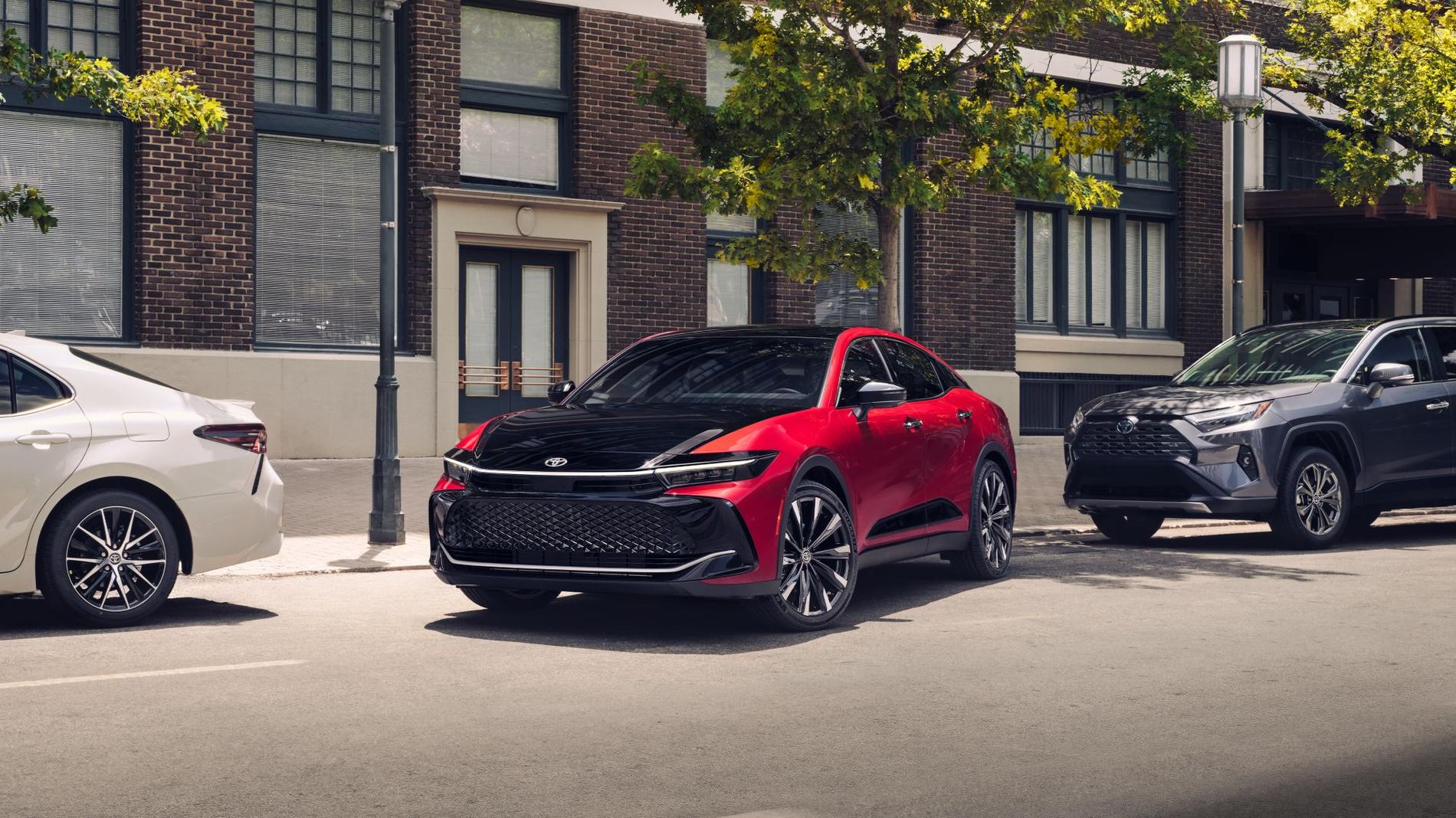 Confidently Navigate The Roads With Driver-Assistance Features