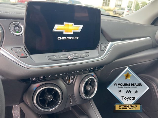 2024 Chevrolet Blazer 2LT photo 3