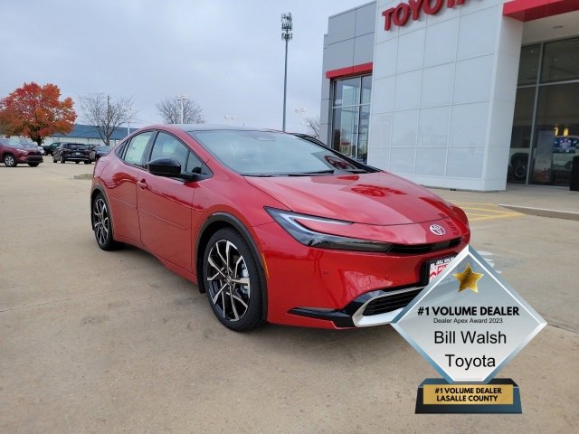 2026 Toyota Prius XSE Premium's photo