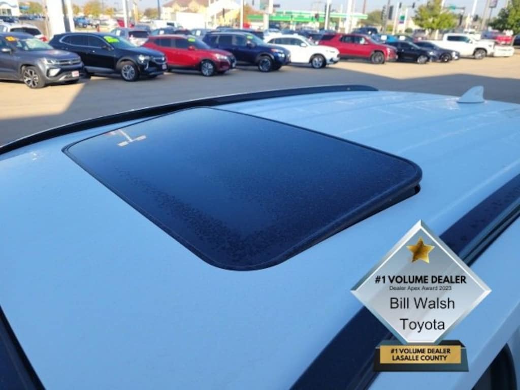 Used 2020 Toyota RAV4 XLE SUV