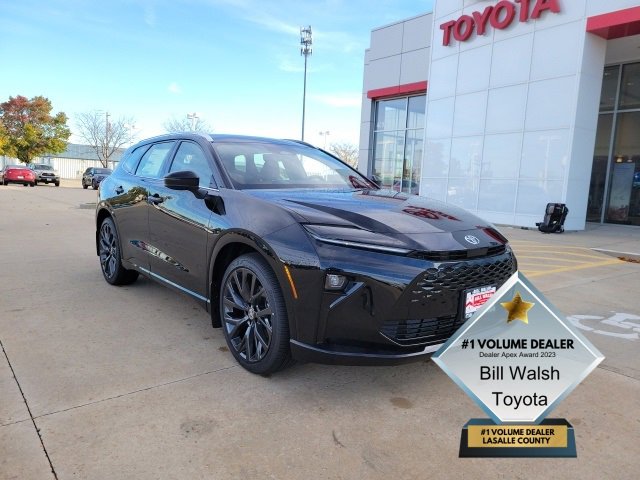 2025 Toyota Crown Signia Limited's photo