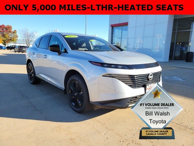 2025 Nissan Murano SV's photo