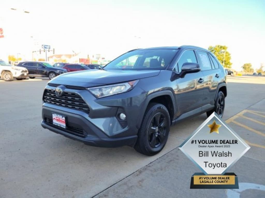 Used 2021 Toyota RAV4 XLE SUV