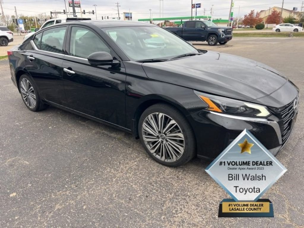 Used 2023 Nissan Altima 2.5 SL Sedan