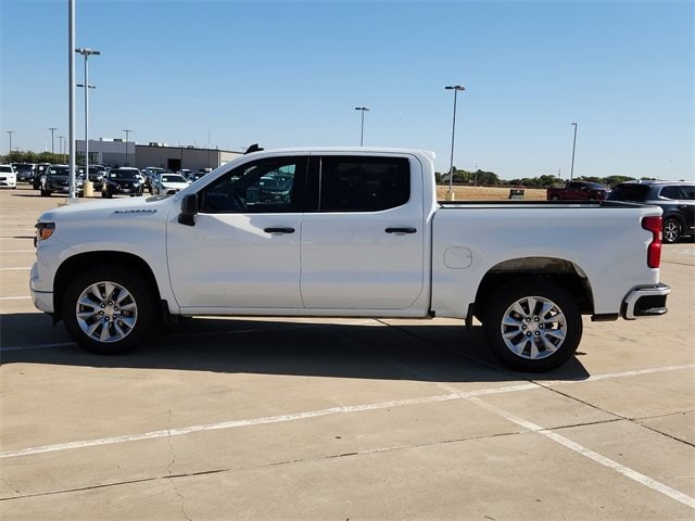 Used 2022 Chevrolet Silverado 1500 Custom with VIN 3GCPABEK3NG624704 for sale in Plainview, TX