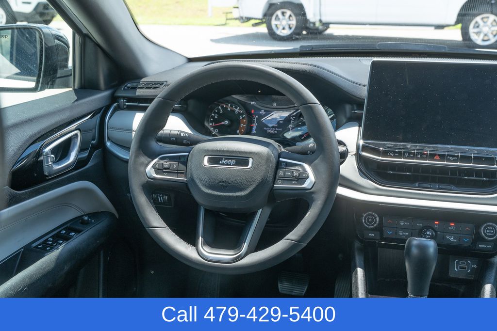 2025 Jeep Compass Limited - Photo 32