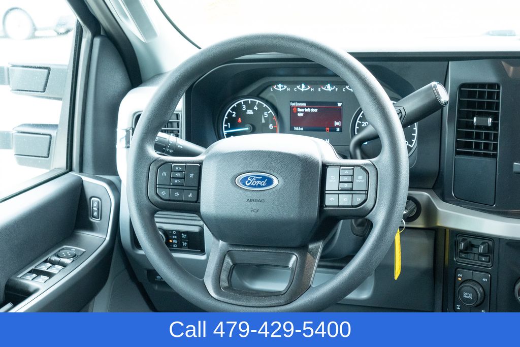 2026 Ford F-350 Super Duty XL - Photo 33