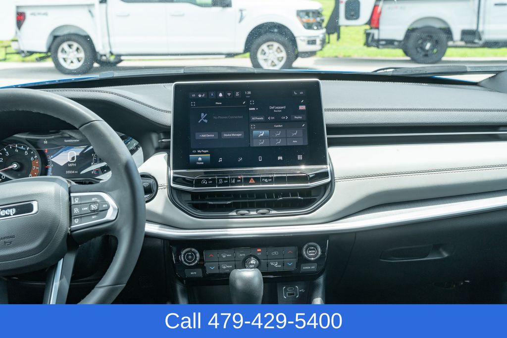 2025 Jeep Compass Limited - Photo 32