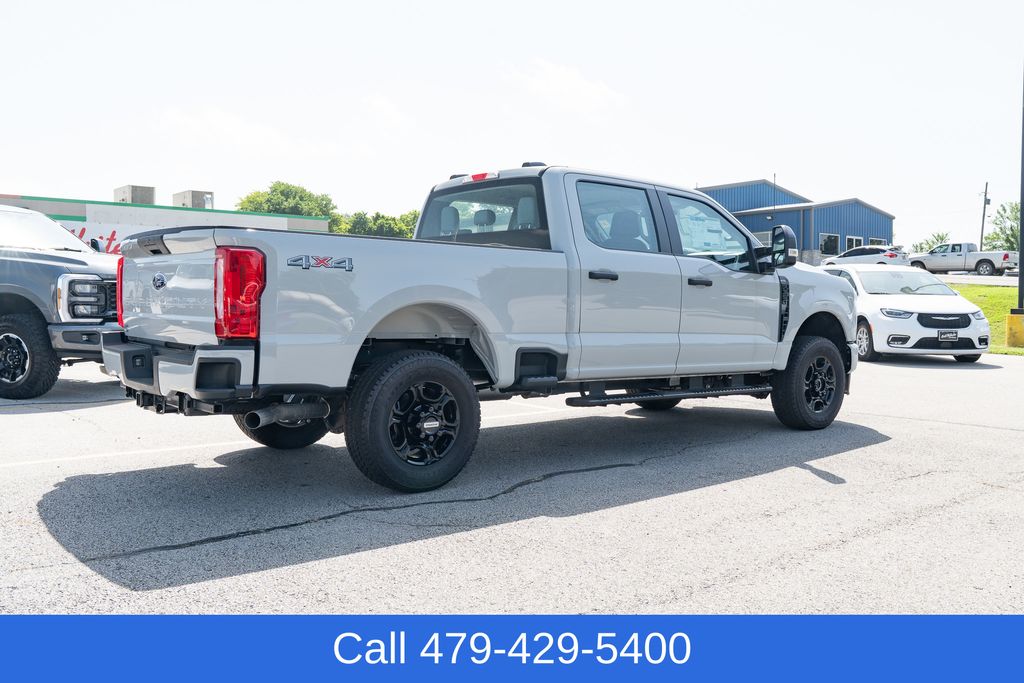 2026 Ford F-350 Super Duty XL - Photo 6