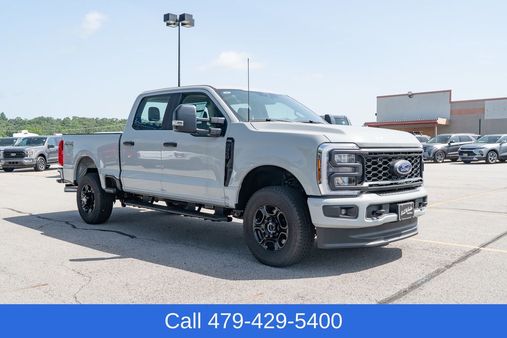 2026 Ford F-350 Super Duty XL - Photo 8