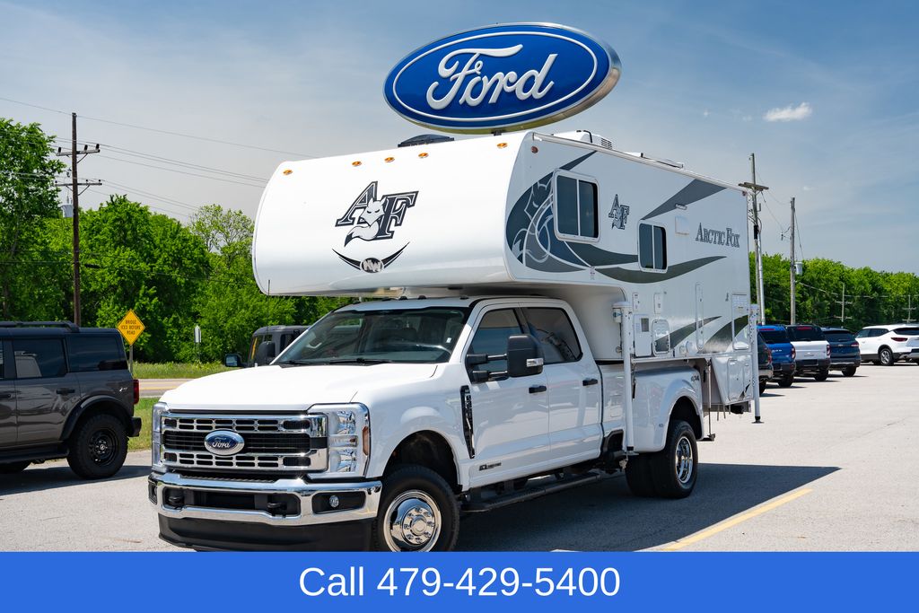 Used 2025 Ford F-350 Super Duty XLT with VIN 1FT8W3DT0SEC32823 for sale in Little Rock