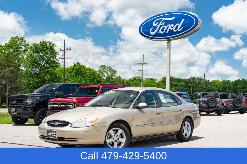 2001 Ford Taurus SES's photo