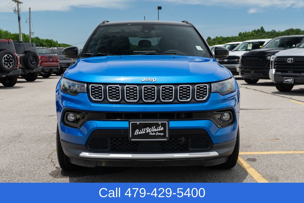 2025 Jeep Compass Limited - Photo 8