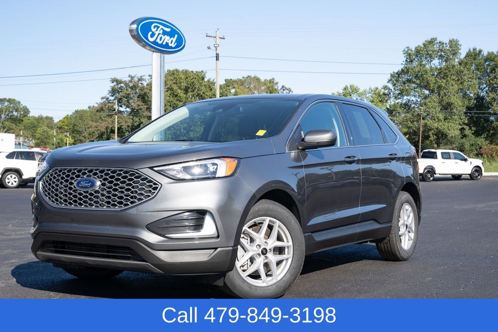 Used 2024 Ford Edge SEL SUV