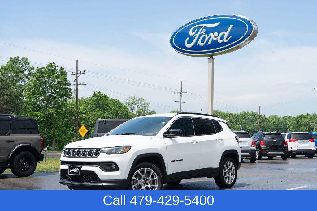 2025 Jeep Compass Latitude 4X4's photo