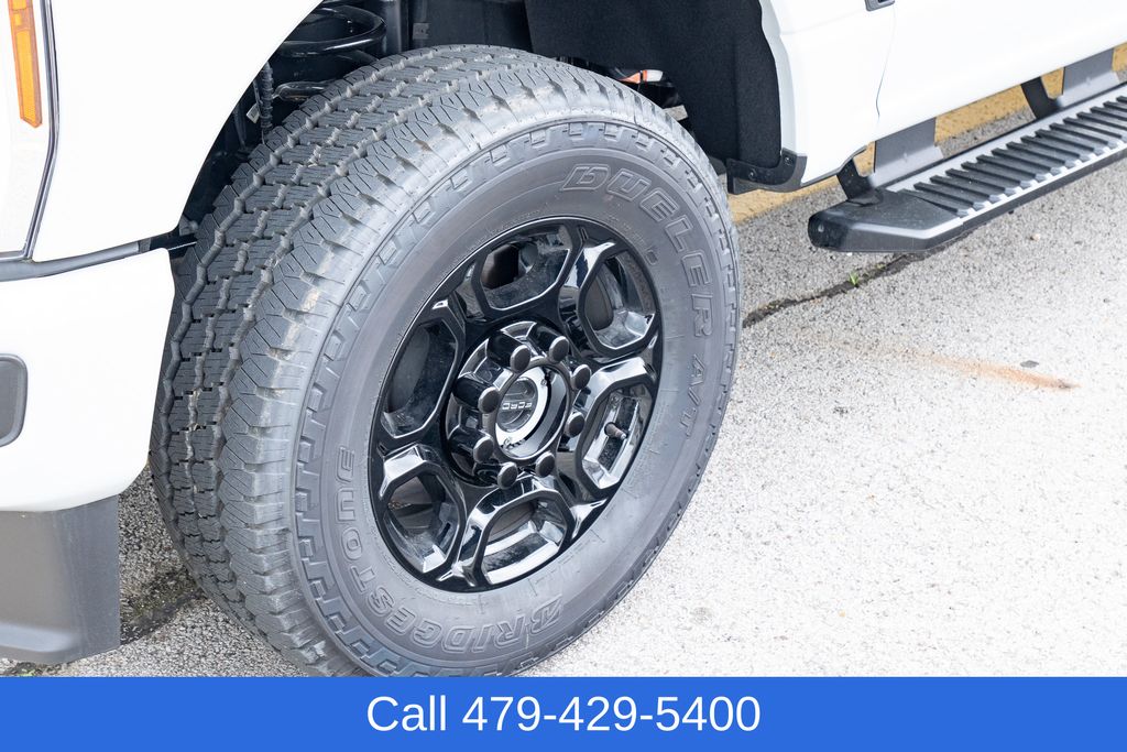 2026 Ford F-350 Super Duty XL - Photo 12