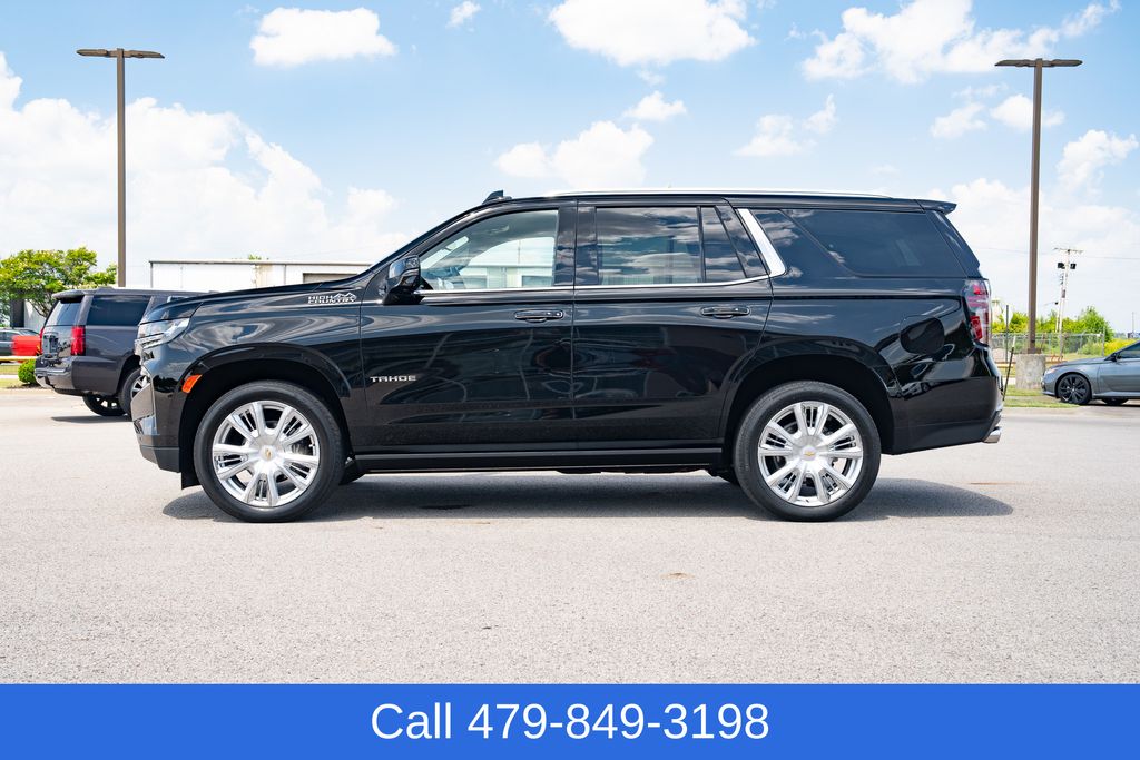 2022 Chevrolet Tahoe High Country photo 2