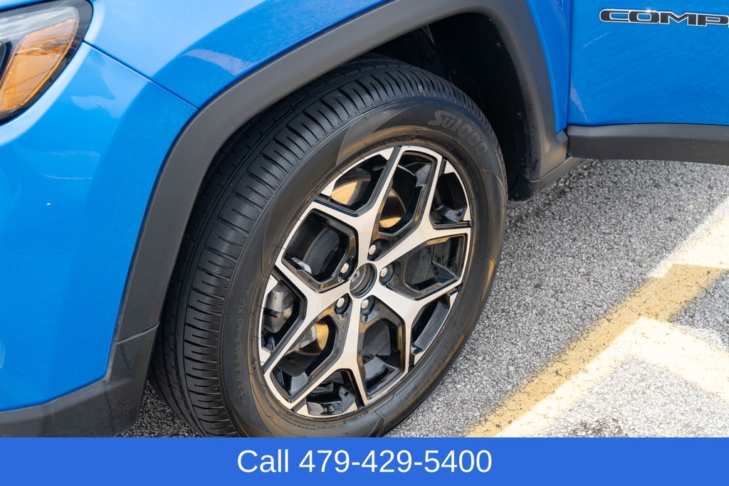 2025 Jeep Compass Limited - Photo 11