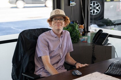 Staff member CHRISTIAN HUFF from ID_1f72b4