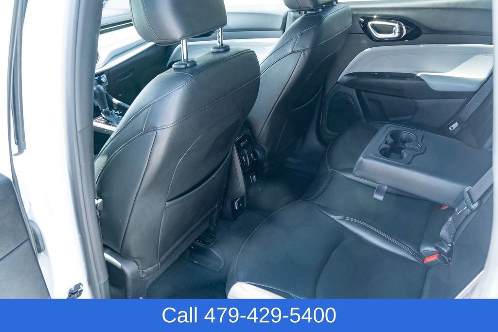 2025 Jeep Compass Limited - Photo 29