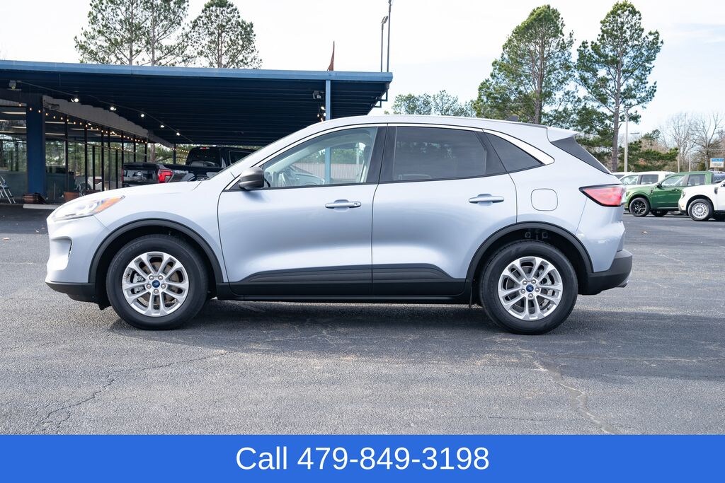 Used 2022 Ford Escape SE SUV