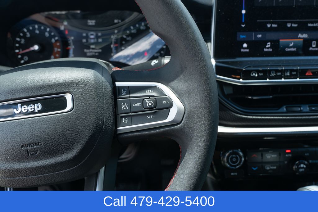 2025 Jeep Compass Trailhawk - Photo 24